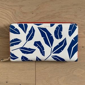 Henri Bendel wallet